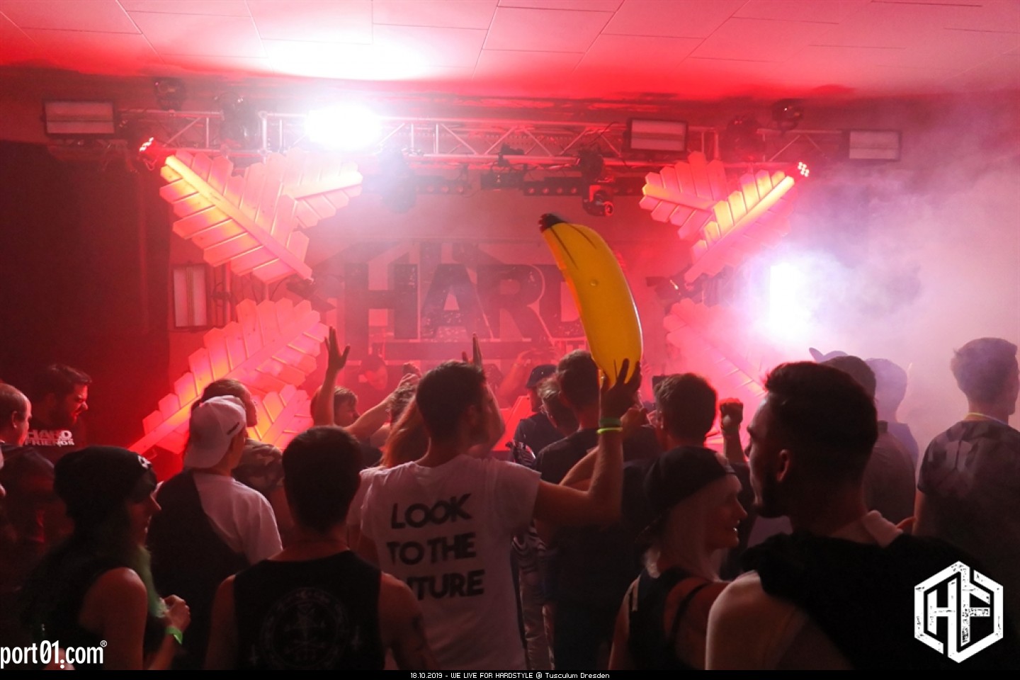 WE LIVE FOR HARDSTYLE @ Tusculum Dresden